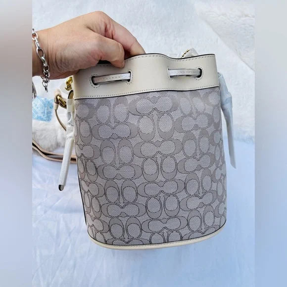 Coach Field Bucket Bag In Signature Jacquard Stone Ivory